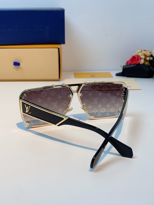 ルイヴィトンサングラス側面デザイン